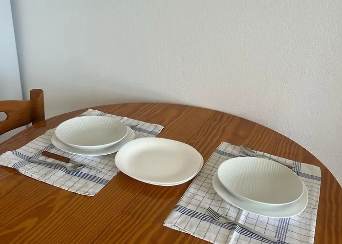 In Yialassi アパート