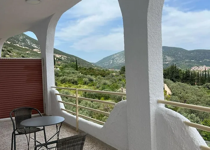 In Yialassi アパート *